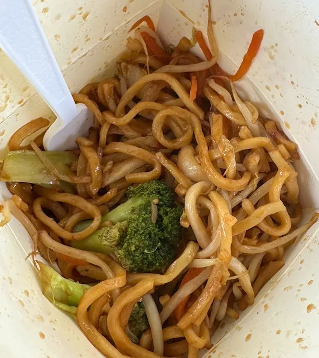 Golden Crown Chinese Restaurant 6