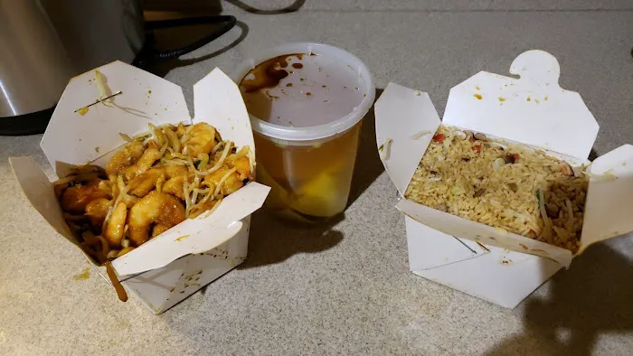 Golden Crown Chinese Restaurant 10