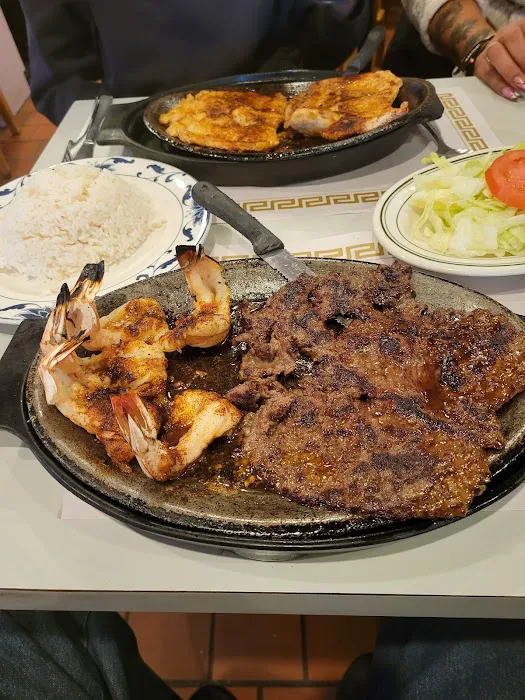 El Pabellon De Oro 8