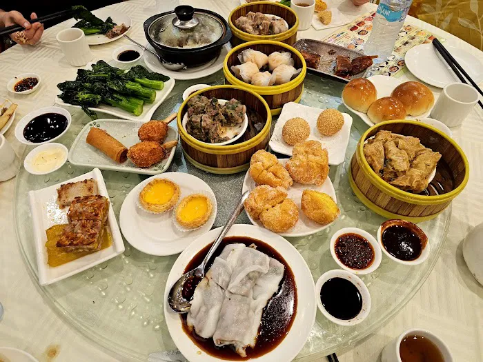NBC Seafood Restaurant 4