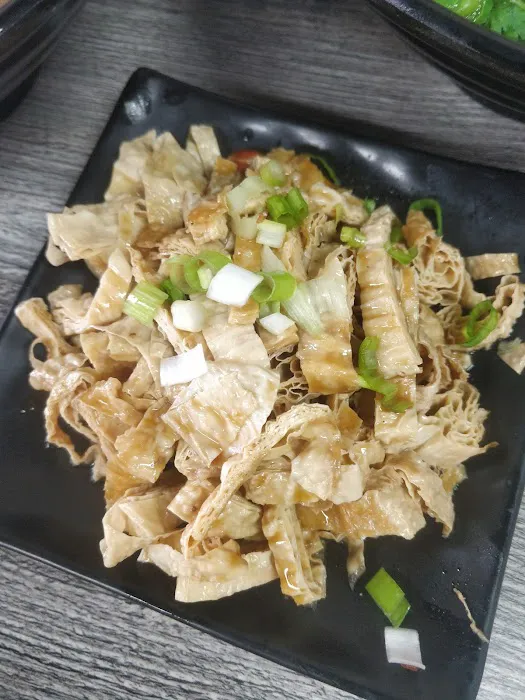Zhou's Guilin Rice Noodle 6
