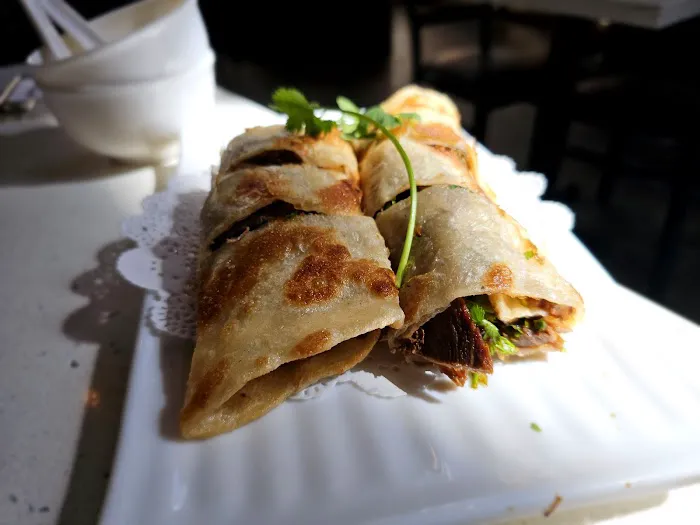 Mama Lu's Dumpling House 7