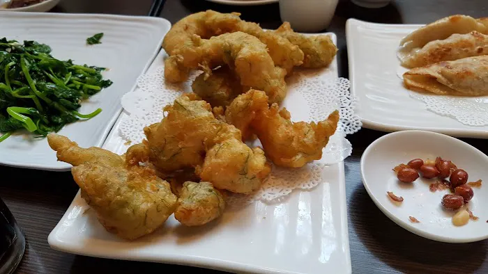Mama Lu's Dumpling House 9