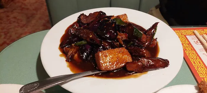 Golden Hunan 3