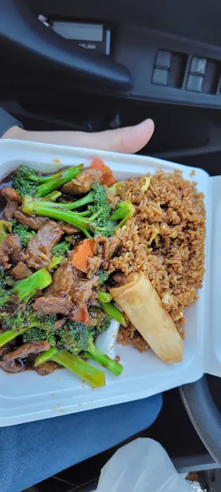 Golden Dragon Chinese Food 4