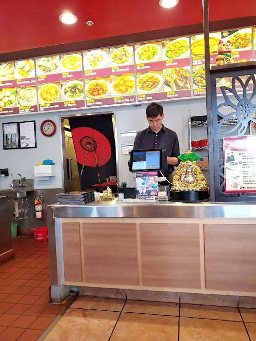 Min's Dumpling House 2