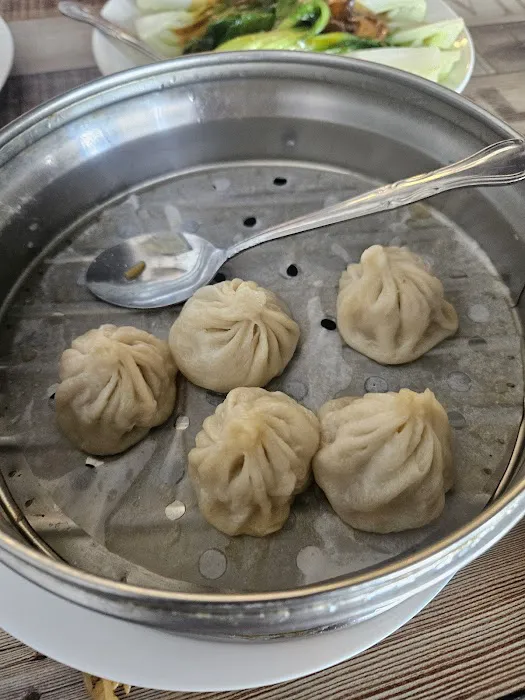 Lu's Bistro Chinese Cuisine 4