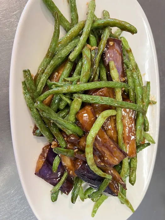 Lu's Bistro Chinese Cuisine 7