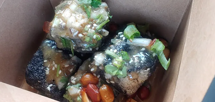 Treasure Food Stand 饱赞小吃 4