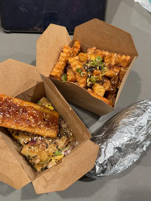Treasure Food Stand 饱赞小吃 5