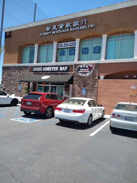 Lobster Bay 5