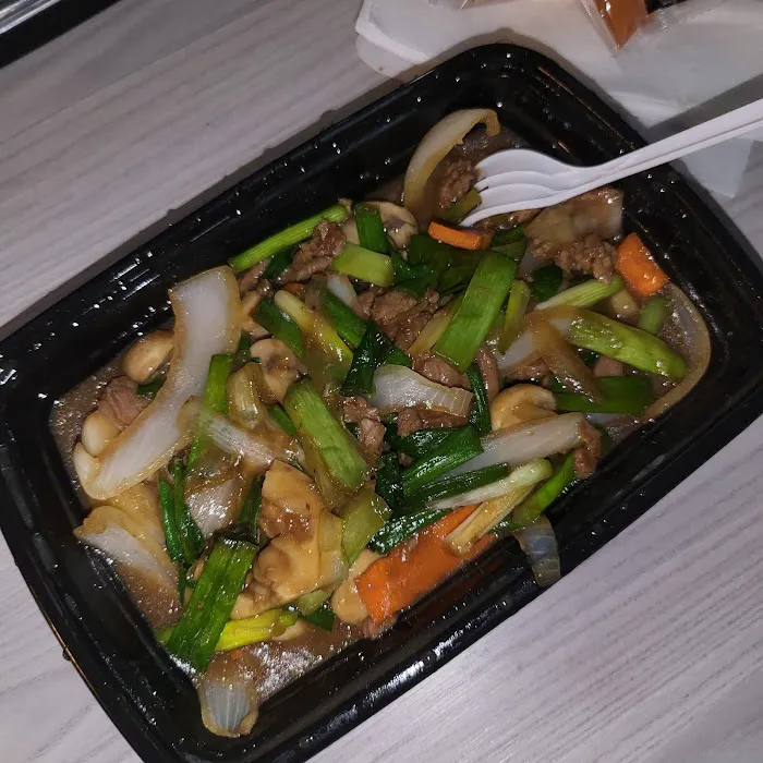 Good Friends Chinese Restaurant 友谊 10