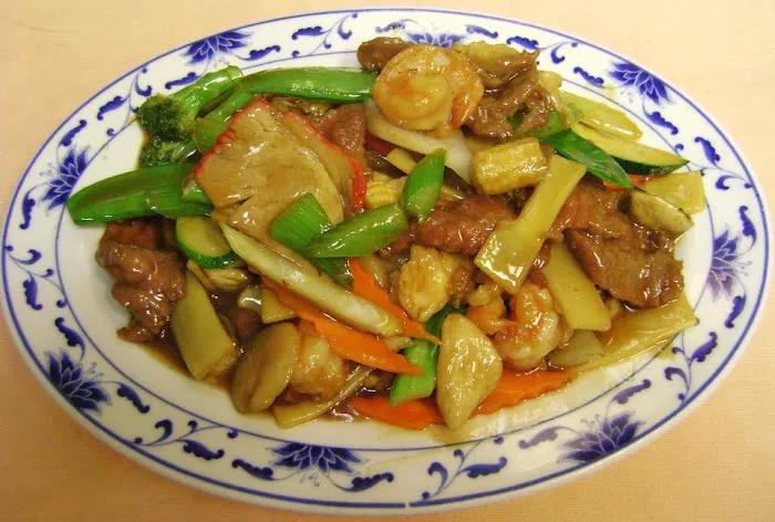 Green Leaf Chinese Restaurant 6