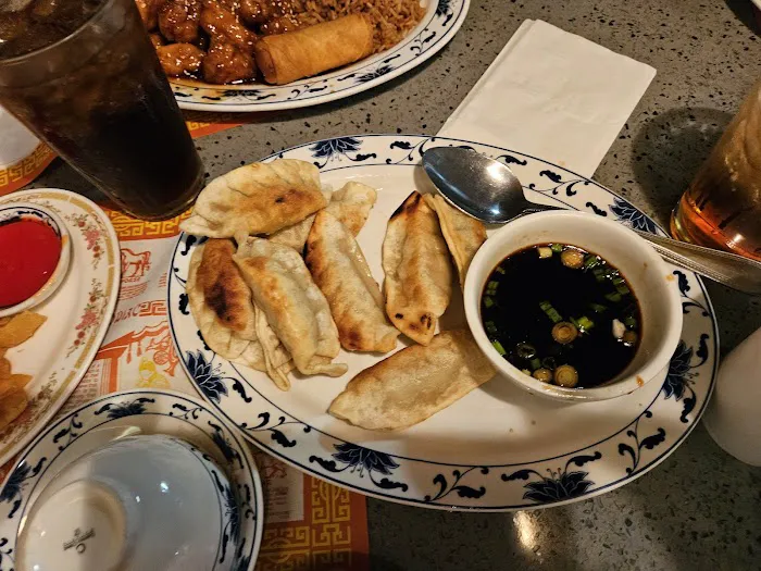Big Wa Chinese Restaurant 10