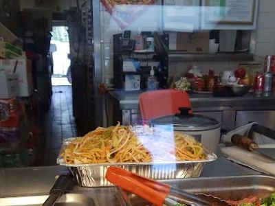 Lucky Wok BBQ Chinese Food 0