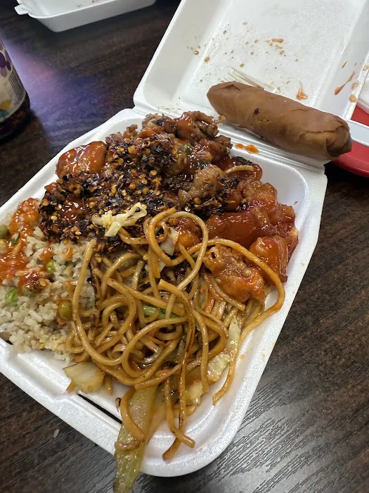 Lucky Wok BBQ Chinese Food 5