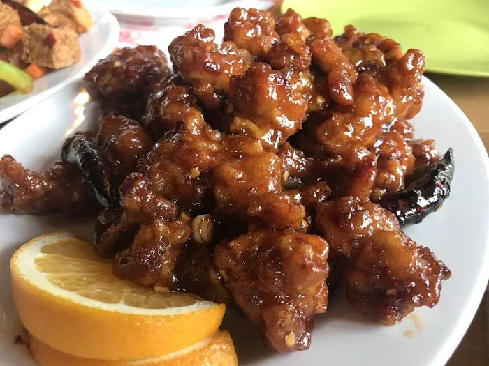 Amy's China Cuisine 10