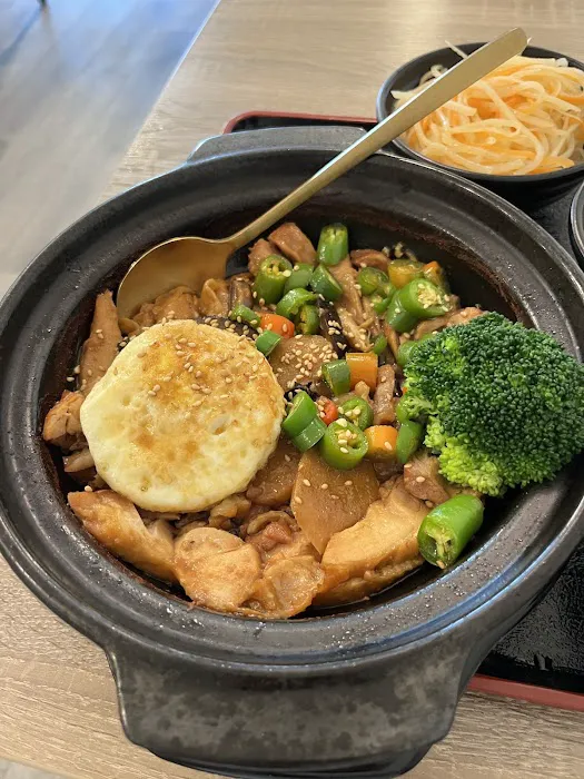 Sizzling Pot House (鼎香砂锅馆) 3
