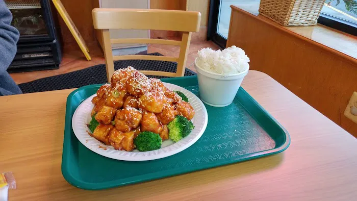 Hunan Star Chinese Restaurant 8