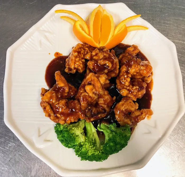 Fuji Asian food & Sushi Bar 10