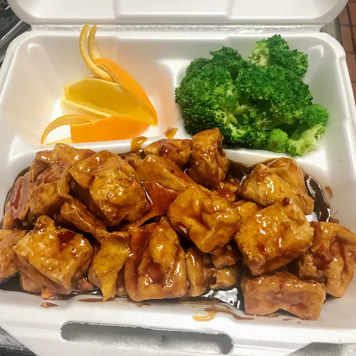 Fuji Asian food & Sushi Bar 9