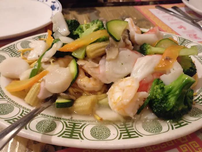 Chan's Chinese Restaurant 4
