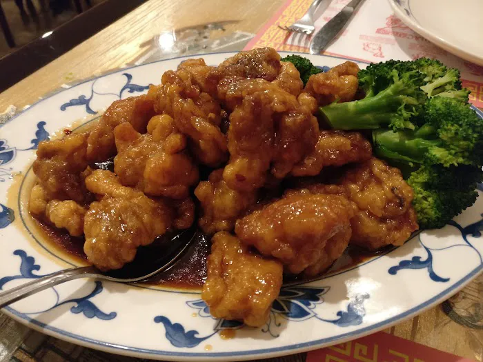 Chan's Chinese Restaurant 8
