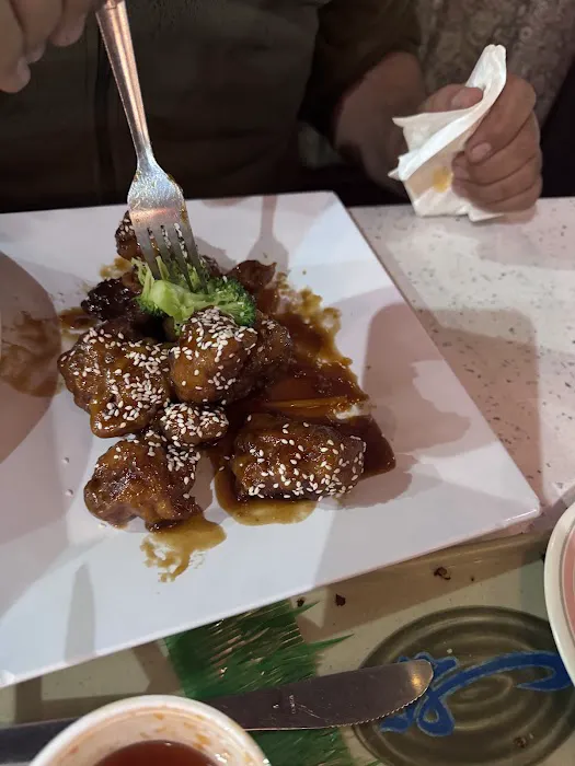 Quick Wok Chinese Restaurant 8