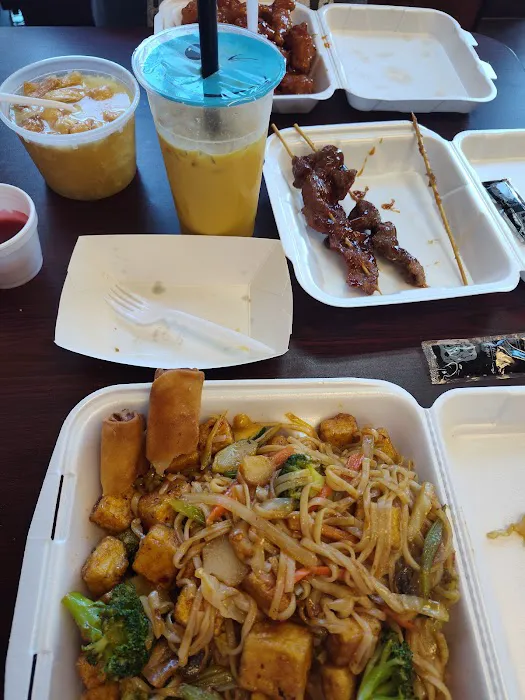 Wok and Roll Express (formerly Skillman Wok - Crowley) 2