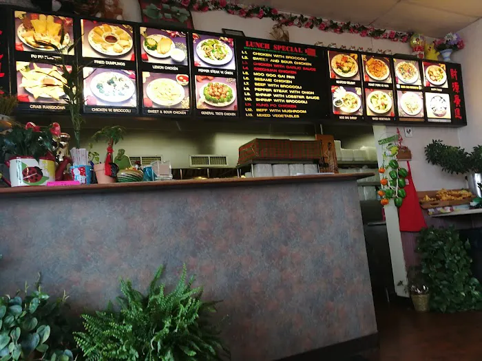 Golden Wok 10