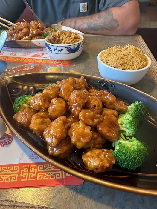 Golden Wok 6