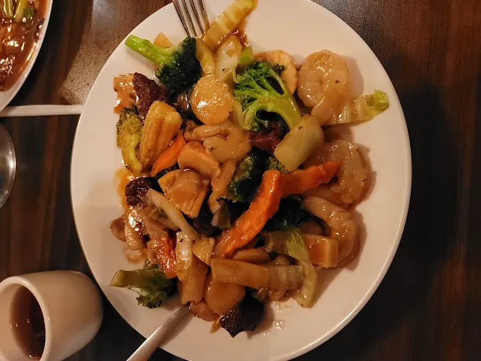 Peking House Restaurant 9