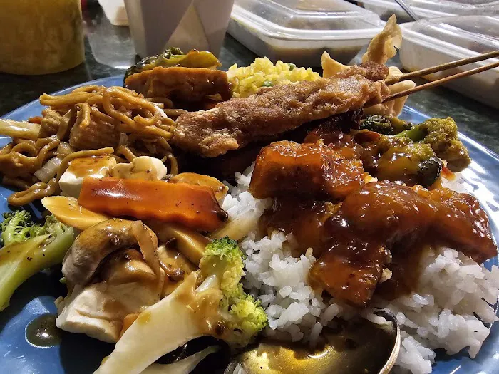 Wong's Wok 4