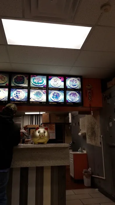 Wong's Wok 3