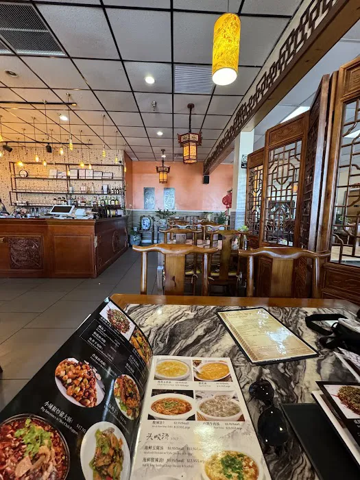 Uncle Yip's 裕华 8