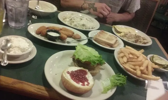 Golden City Restaurant 8