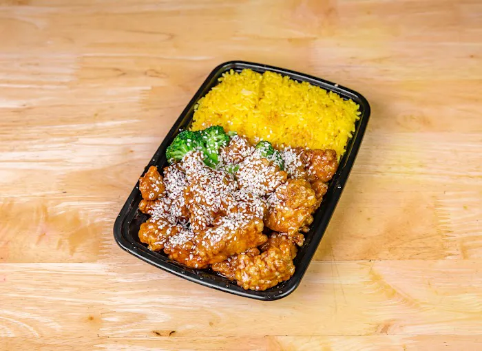 Golden Wok 10