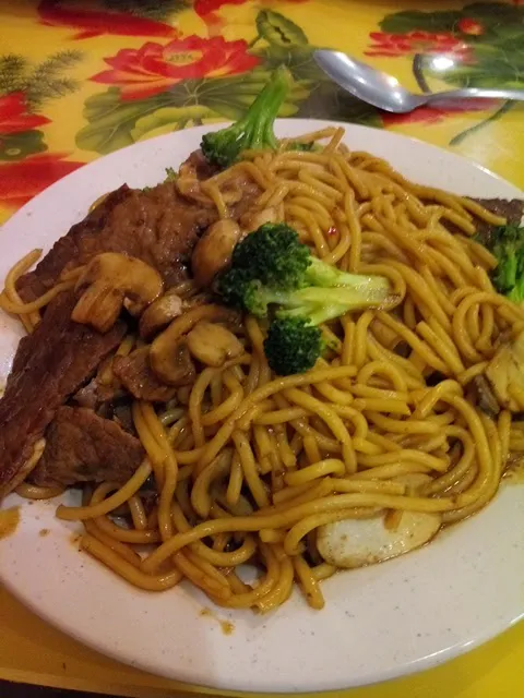 Empire Buffet 4