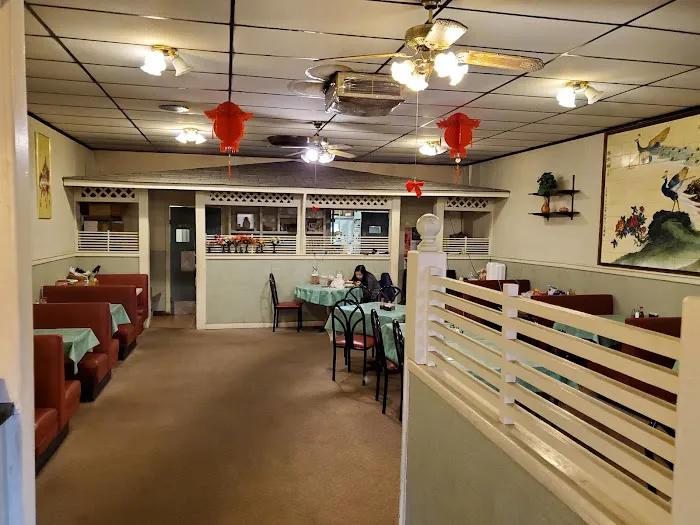 Hundred Flowers Restaurant 2