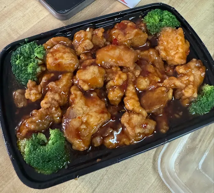 Hunan Lake Chinese Restaurant 5