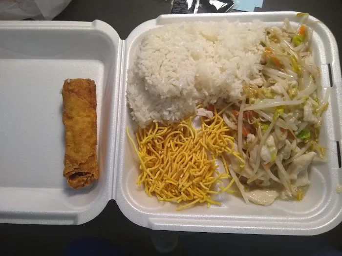 Hunan Lake Chinese Restaurant 10