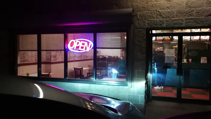 Main Moon Chinese Restaurant 9