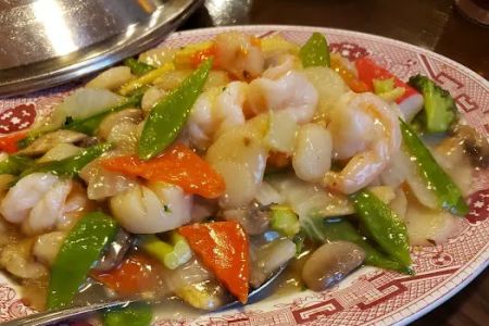Golden Hunan Restaurant