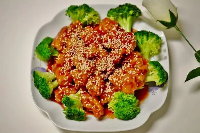 Main Moon Chinese Restaurant 5