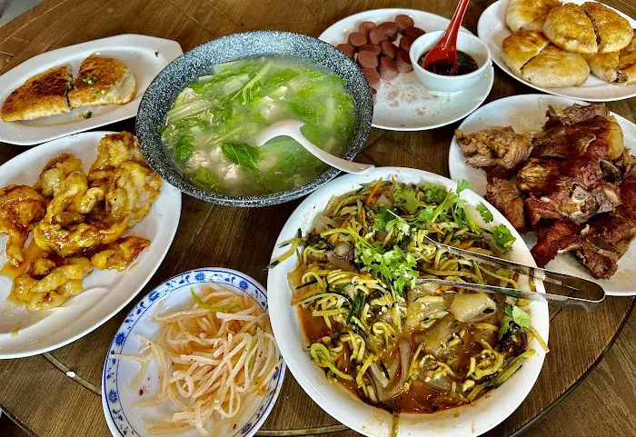 Golden Palace Gourmet 8