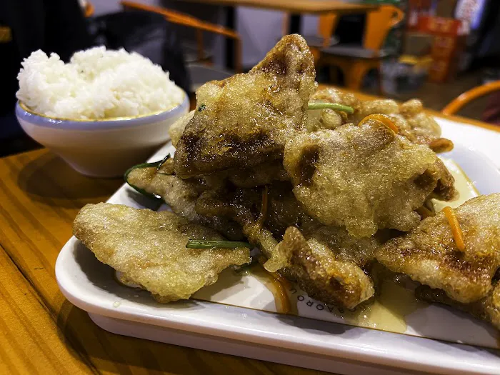 Guobaorou 锅包肉 9