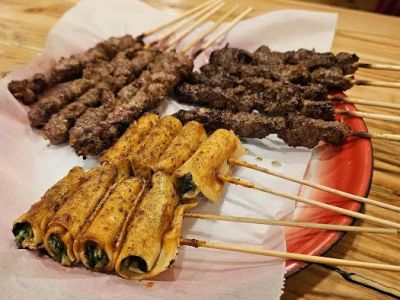 砂锅爱上串儿 Bian Liang Restaurant 0