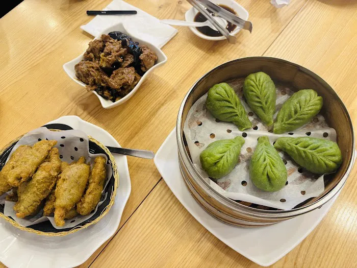LAO YU YUAN DUMPLING HOUSE 9