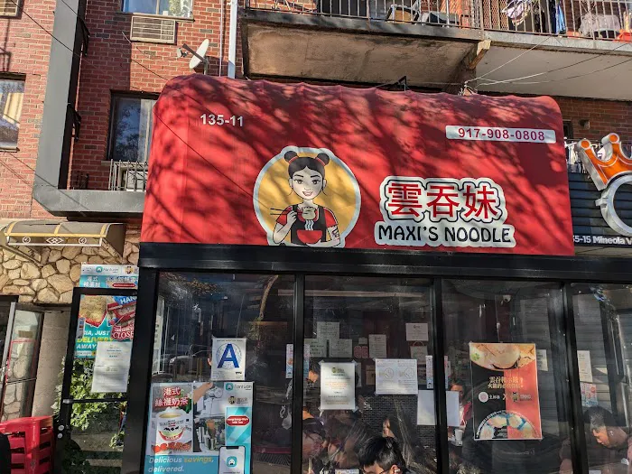 Maxi's Noodle 5