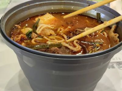 珍云南 過橋米線 0